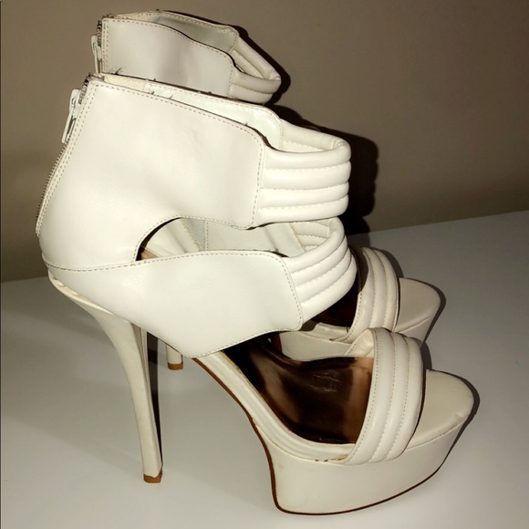 Heels - Picture 1 of 6